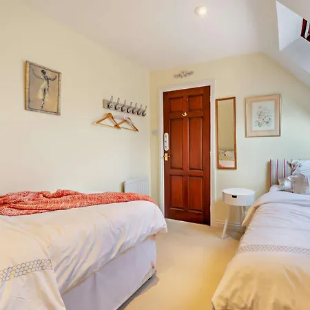 Дом отдыха 4 Bed In Crosby-on-eden 94398 *