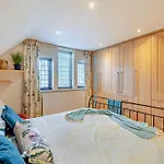 4 Bed In Carlisle Oc-94398 * Crosby (Cumbria)