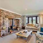 4 Bed In Carlisle Oc-94398 * Crosby (Cumbria)